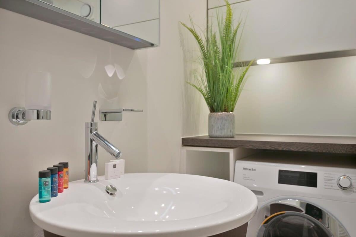 Huswell - Renovated Apartment On Top Location In 'T Zoute Knokke-Heist Luaran gambar